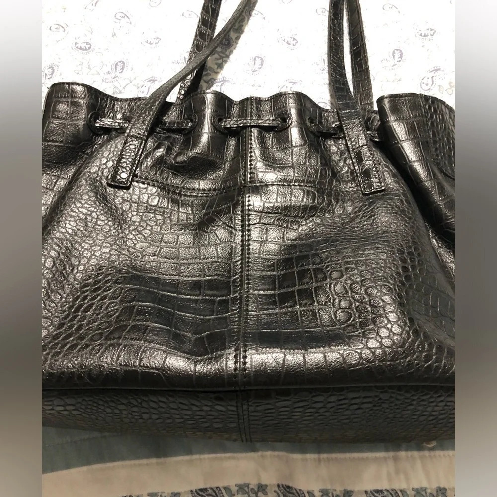 Patricia Nash Large Croc Embossed Witney Drawstring Tote Bag - Picture 6 of 13